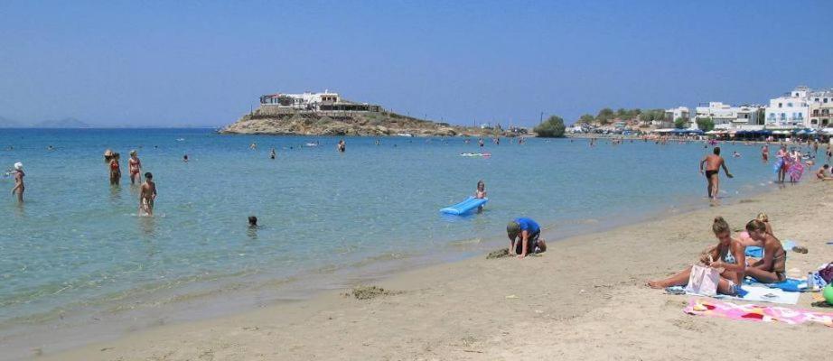 Santa Katerina Apartments & Studios Naxos City ภายนอก รูปภาพ