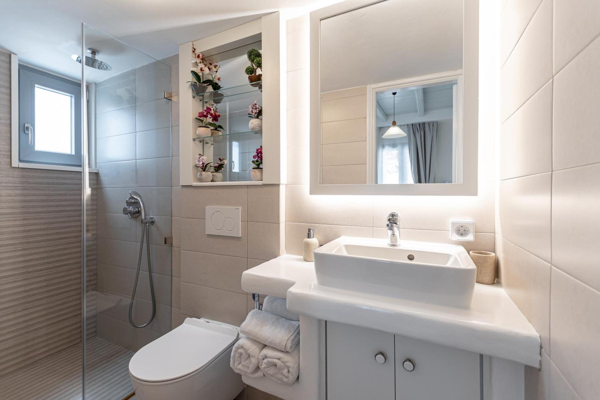 Santa Katerina Apartments & Studios Naxos City ภายนอก รูปภาพ