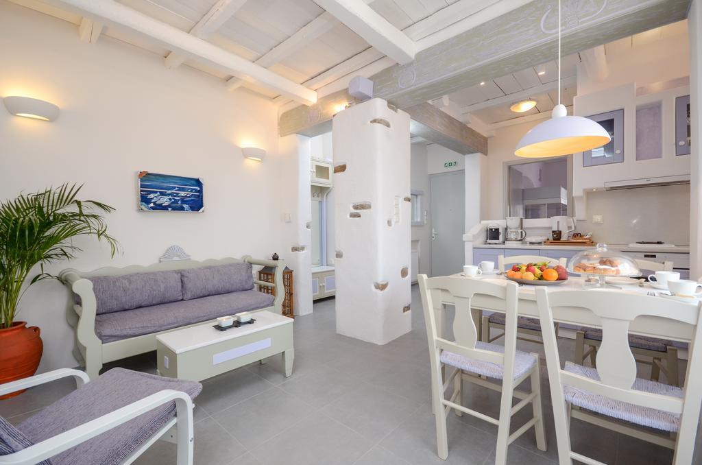 Santa Katerina Apartments & Studios Naxos City ภายนอก รูปภาพ