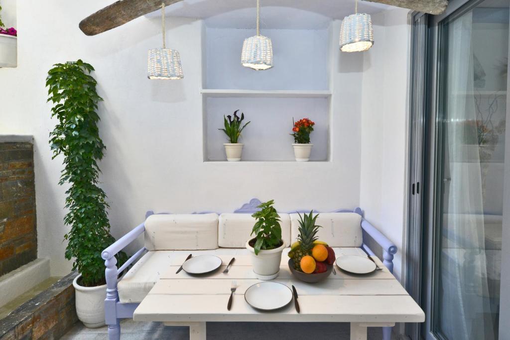 Santa Katerina Apartments & Studios Naxos City ภายนอก รูปภาพ