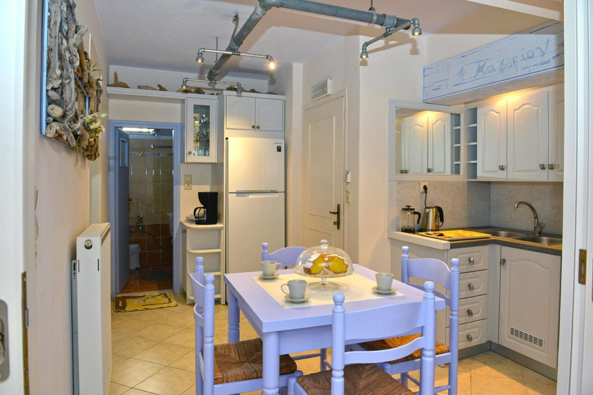 Santa Katerina Apartments & Studios Naxos City ภายนอก รูปภาพ