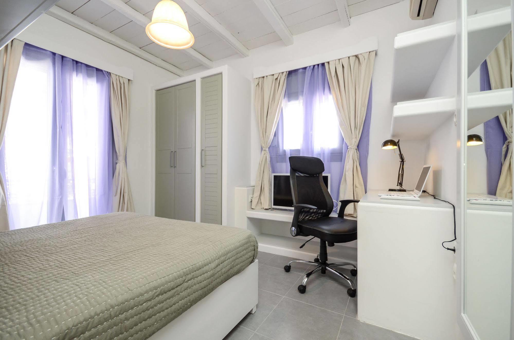 Santa Katerina Apartments & Studios Naxos City ภายนอก รูปภาพ